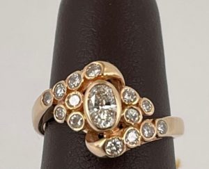 Gold & Diamond Fashion Ring